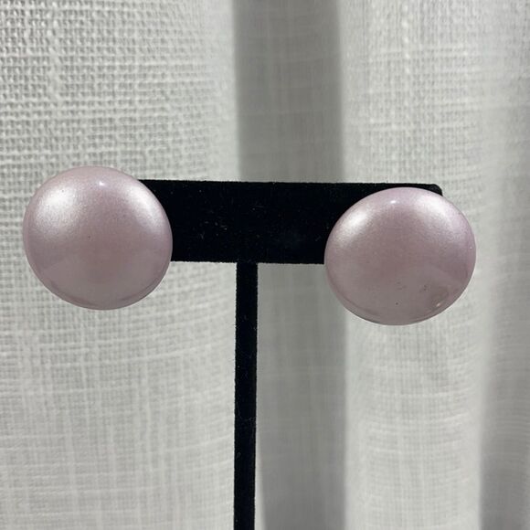 Vintage button earrings - Picture 1 of 4